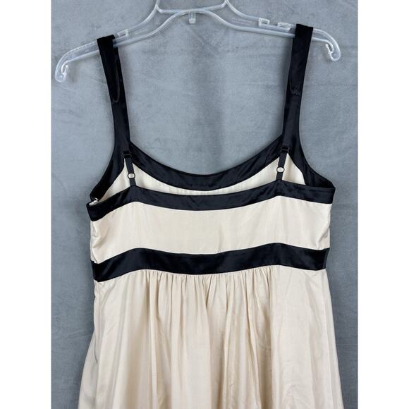 BCBG Maxazria Silk Dress Womens 10 Cream/Black Embroidered Floral Babydoll - Picture 5 of 13